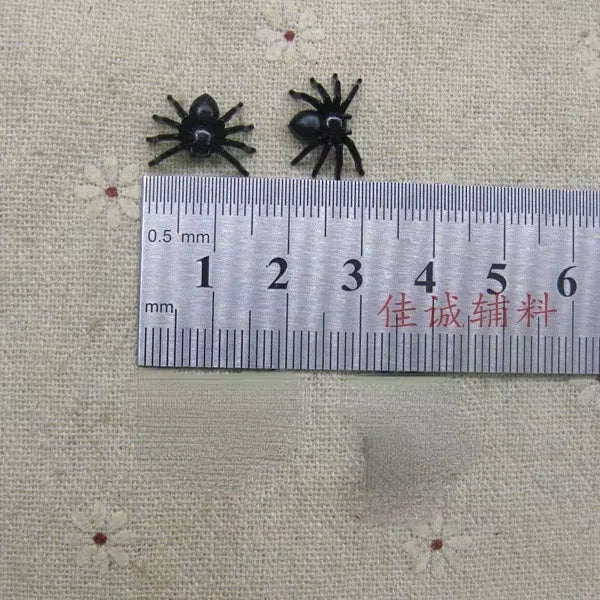 Décoration halloween| Fausses araignées Farce et Attrape ou outil pédagogique🕷️🕸️