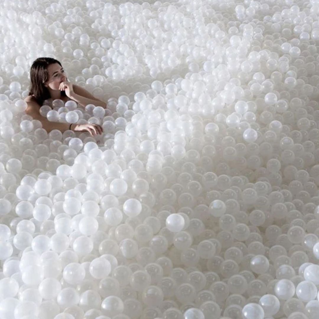 BALLES POUR PISCINE | 🟠🟢🟣Piscine à balle et tapis d'éveil bébé🔴🟡🔵 - JEUX - FOCUS