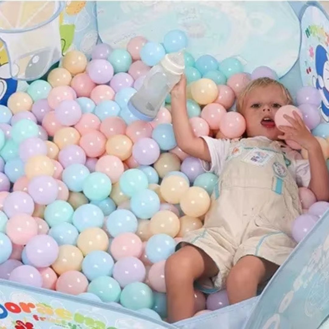 BALLES POUR PISCINE | 🟠🟢🟣Piscine à balle et tapis d'éveil bébé🔴🟡🔵 - JEUX - FOCUS