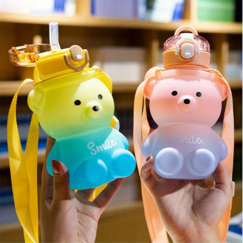 gourde-enfant-ourson-paille-silicone-sécuritaire-bandoulière-bouteille-d-eau-enfant