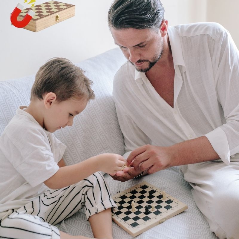 jeu-echecs-en-bois-pliable-magnetique-transport-facile-pieces-en-place-jeu-de-voyage-toute-la-famille