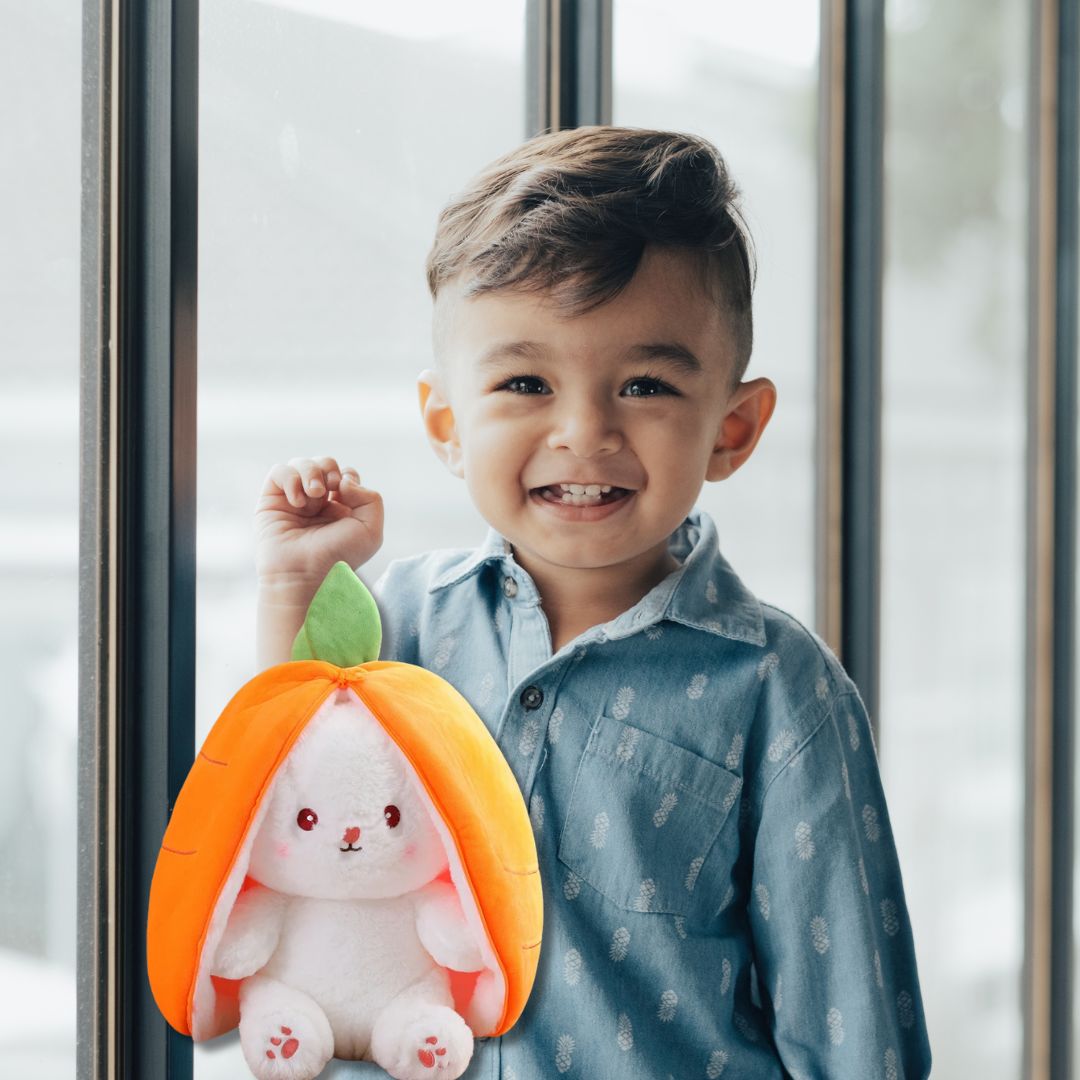 peluche-lapin-transformable-en-carotte-douceur-moelleux-réconfort-doudou-bébé