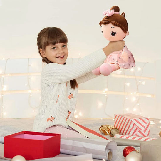 Poupée fille en peluche🧸