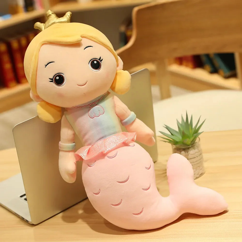 poupée pour fillette qui aime les princesses et les sirènes un excellent cadeau à offrir pour toutes les petites filles c est un jouet chaud en ce moment
