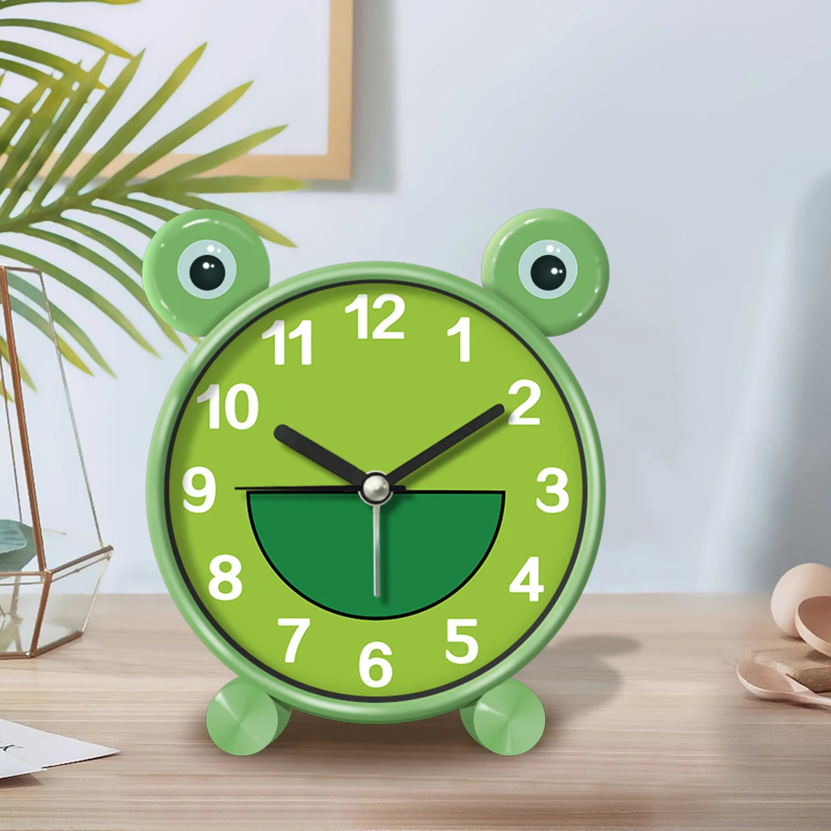 réveil-enfant-matin-grenouille-verte-jolie-enfant-sans-fil