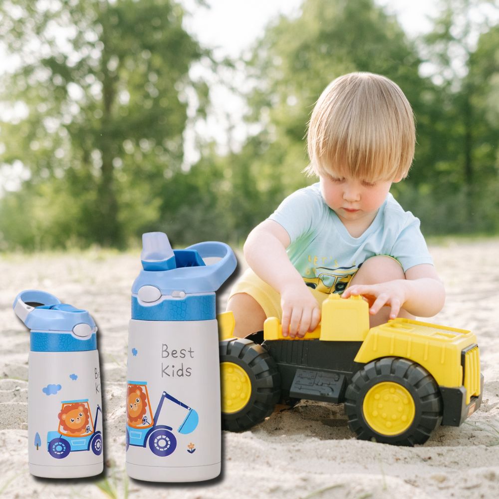 gourde enfant pour le plaisir de rester hydraté même de longues journées à jouer dans le sable au soleil