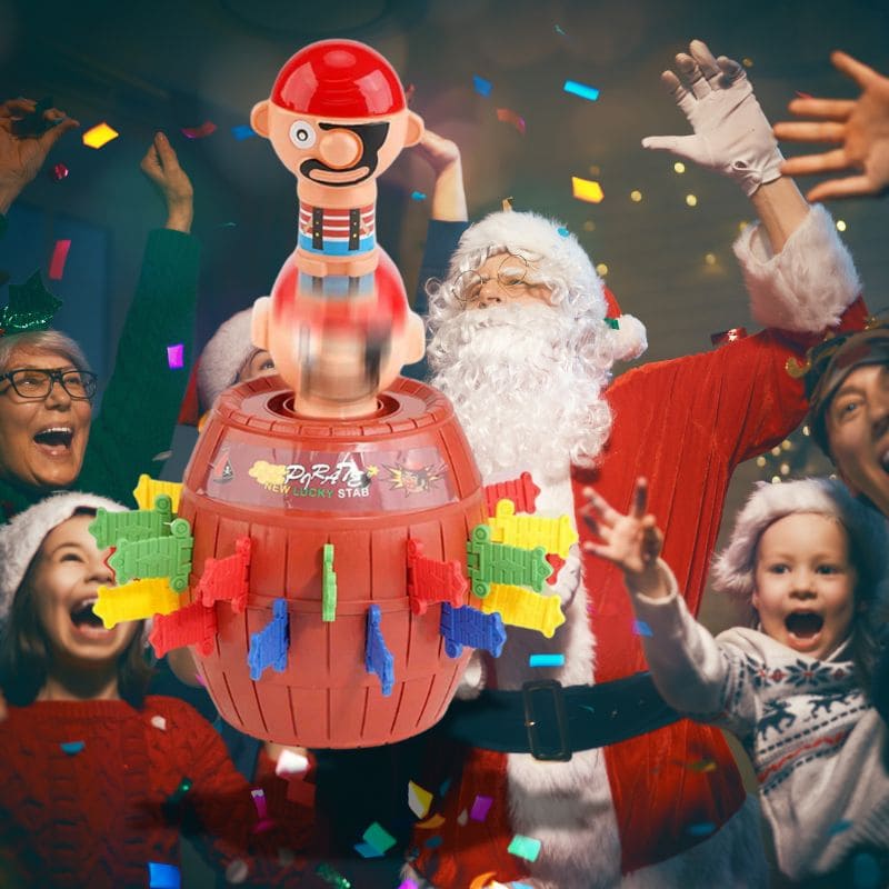 le Père Noël qui joue avec la famille au jeu enfant 3ans et se fait surprendre par le Pirate qui rebondit