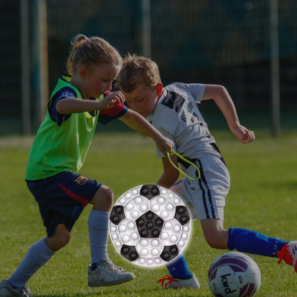 jeux pop it u fidget toys en forme de ballon de foot, jouet anti stress numéro #1