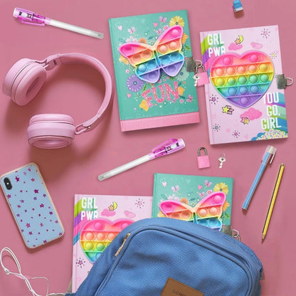 le journal intime Pop iT dans le cartable chaque jour