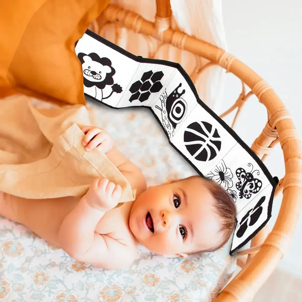 Livre Noir et Blanc pour bebe pare choc de lit