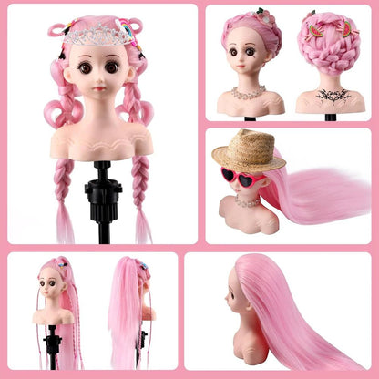 une démonstration de coiffure et de look à reproduire sur sa tête à coiffer jouet sur un stand comme les pros