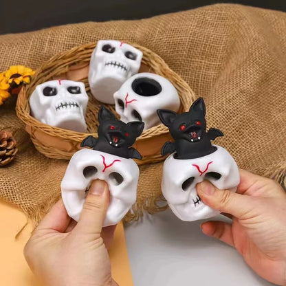 balle anti stress Halloween tête de squelette et chauve souris