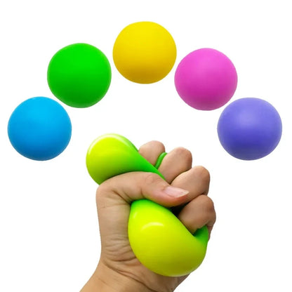 que ce soit pour jongler avec ses émotion ou pour les presser pour les calmer les balle anti tresse sont efficaces