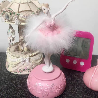 Boite a musique pour fillette de couleur rose Barbie 