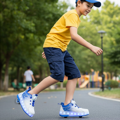 chaussure à roulette bleue et blanc facile à mettre seul