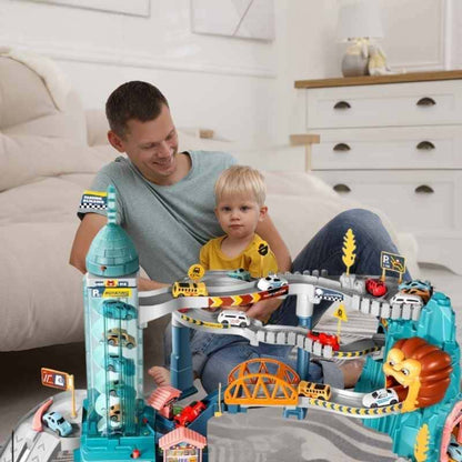 Papa et fiston joueront des heures avec ce circuit voiture enfant de la montagne du Lion avec la tour électrique contrôlant la vitesse et le son