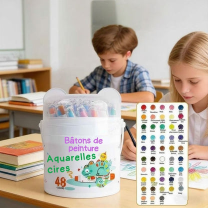 crayons de couleur bâton de peinture aquarelle et craies de cire dessin enfant