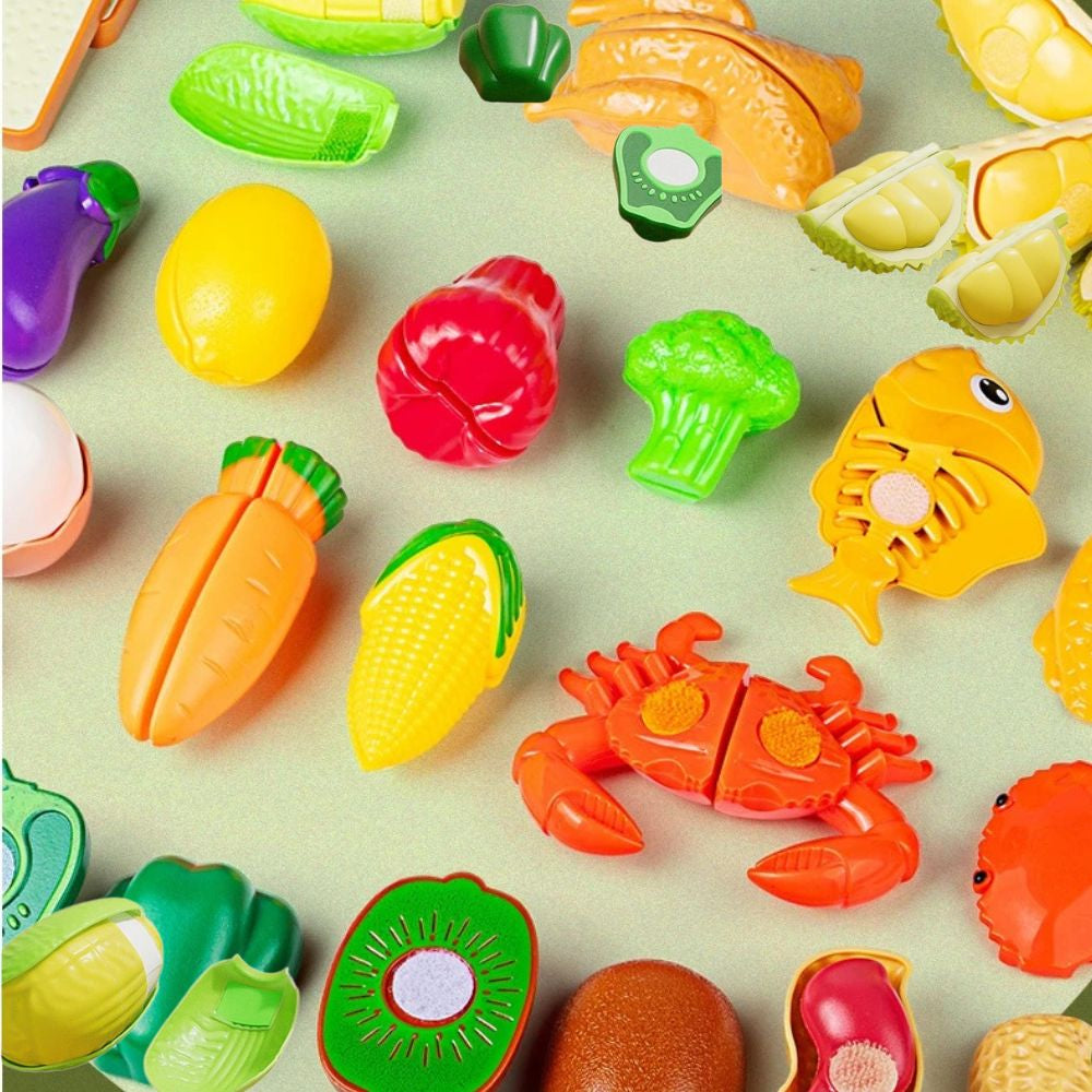cuisine enfant jouer avec les couleur et le faire semblant pour apprendre en jouant