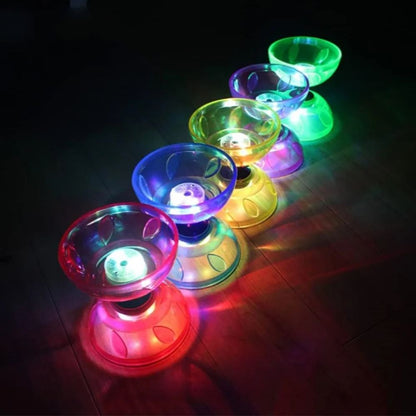 le  diabolo avec led intégré  pour l'effet spectacle de nuit