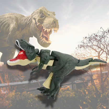 voyez votre enfant jouer au dinosaure jouet du féroce tyrannosaure méchant qui pourchasse ses proies dans l'imagination débordante de votre enfant