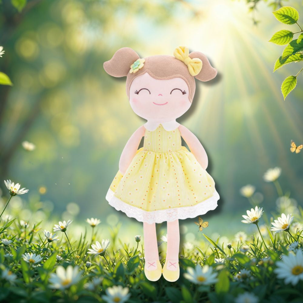 le doudou fille jolie poupée chiffon robe jaune dentelle