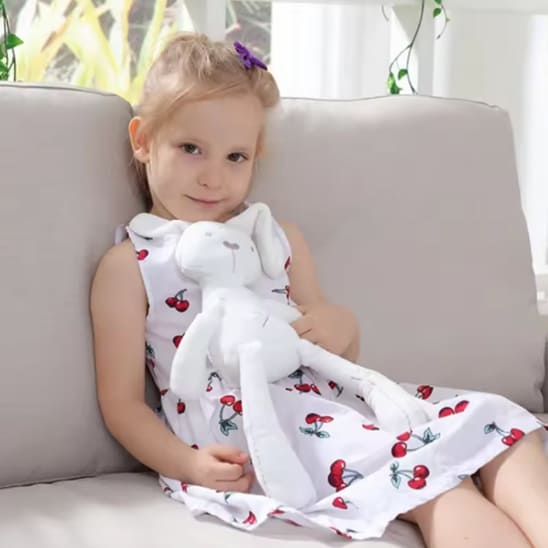 doudou-lapin-attachement-enfant-rassurant