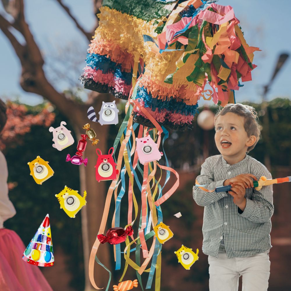 remplissez la pinata de hand spinner au hématique de la fête