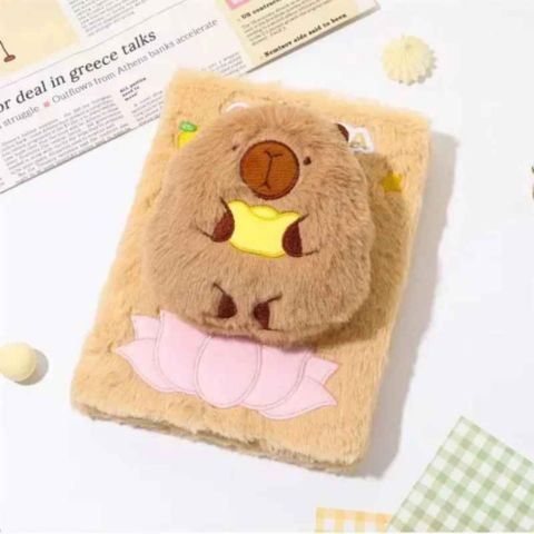 journal intime fille modèle capybara Kawaii en peluche douceur précieuse