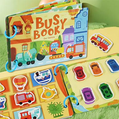 livres pour enfant avec pièces de velcro cartonnées à coller et recoller à linfini