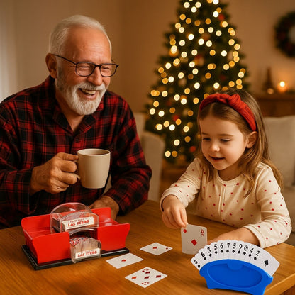 grand-papa et sa petite-fille Charlotte jouent aux cartes avec le jeu de 52 cartes et le melangeur à carte