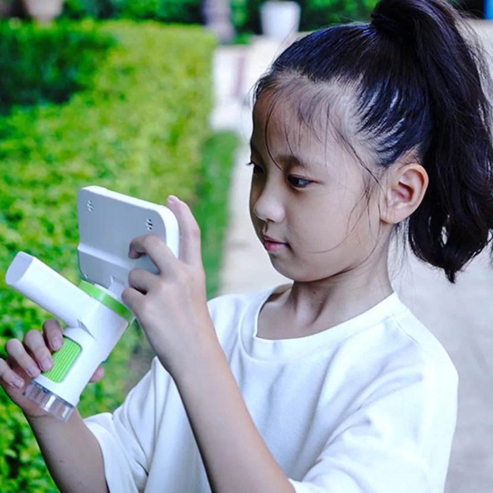 microscope enfant portatif et sur base avec écran géant  