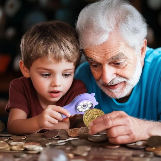 microscope enfant en forme de loupe électronique avec Leds pour papi et son petit fils