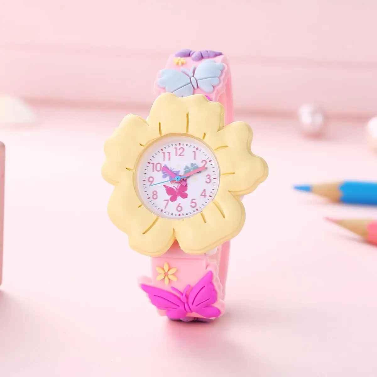 Montre enfant fille papillon et fleur jaune magnifique 