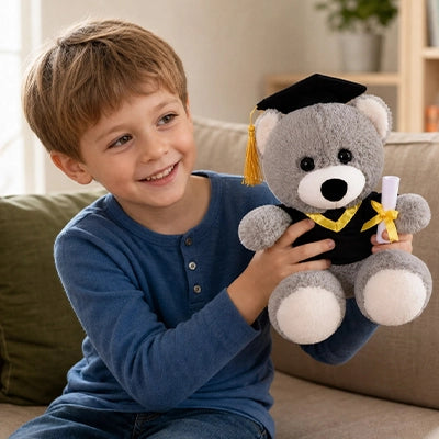 Ours en peluche gris moelleux diplome pour  la réussite scolaire de votre enfant