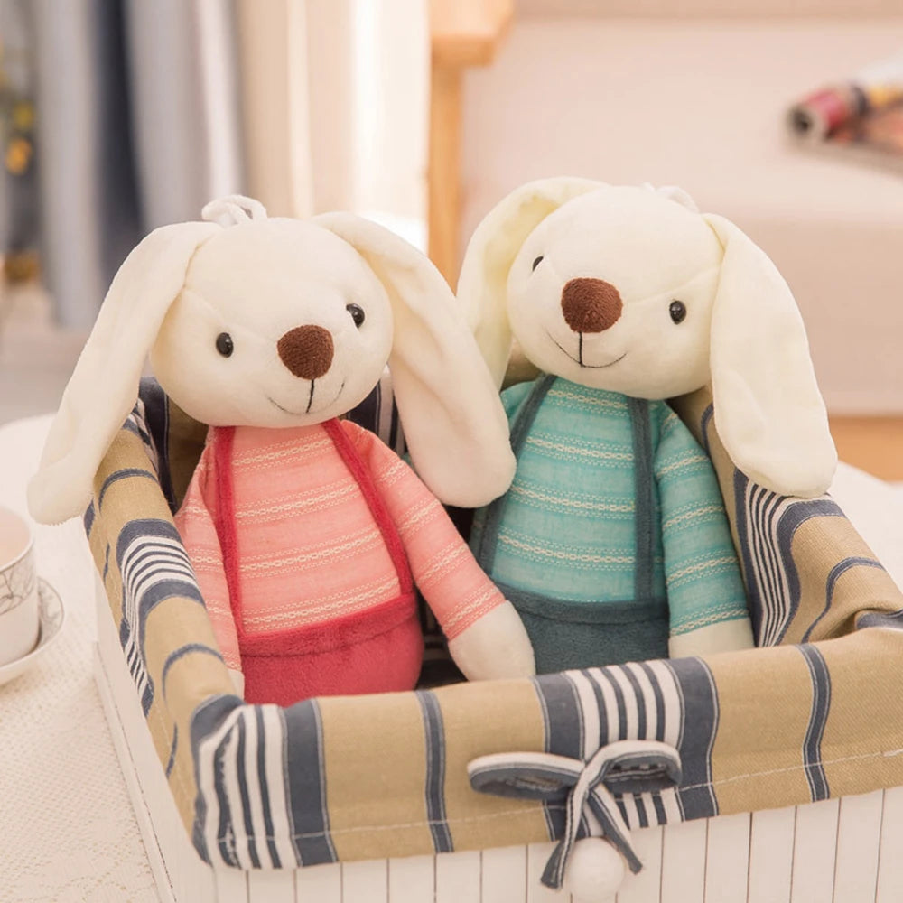 peluche-Lapin-blanc-vêtu-mignon-moelleux-doudou-lapin