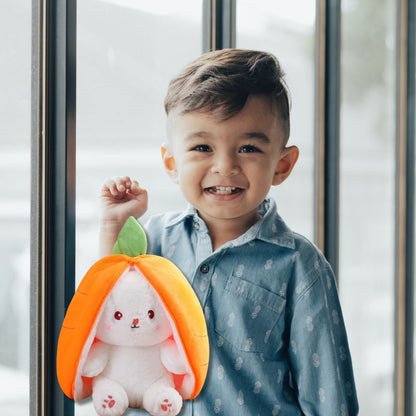 peluche-lapin-transformable-en-carotte-douceur-moelleux-réconfort-doudou-bébé