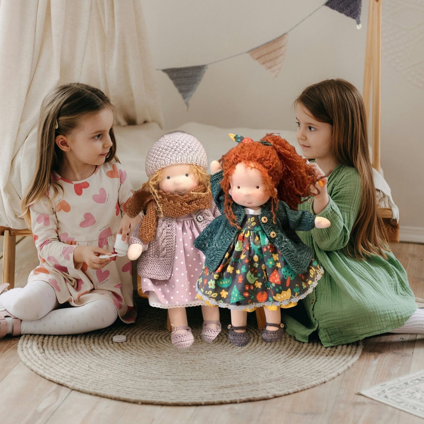 poupees-jeux-symbolique-enfant-poupée-de-chiffon-avec-vêtements