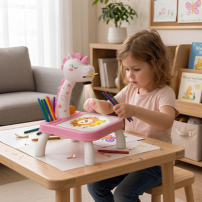 projecteur dessin pour enfant modle table Licorne Flash illumine une image que l'enfant s'est choisi, jeu autonome 3-6ans