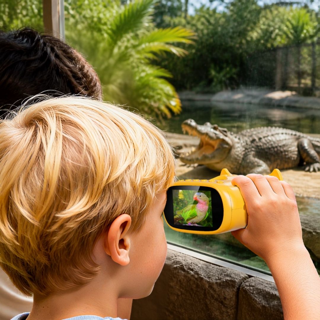 la visite au zoo avec son telescope enfant est beaucoup plus amusante en voyant chaque animal de près