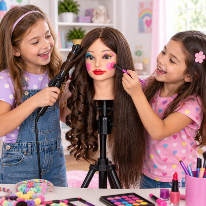 2 filles de 7-8 ans s amusent drôlement à coiffer et maquiller leur tete a coiffer pro pour enfant cheveux réel bruns 70%