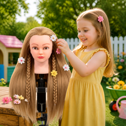tete a coiffer enfant aux cheveux longs, lisses et blond-doré