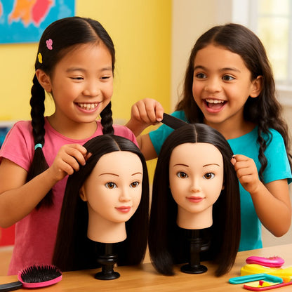tete a coiffer enfant au cheveux brun-noir long et lisse plaisir à partager avec une amie