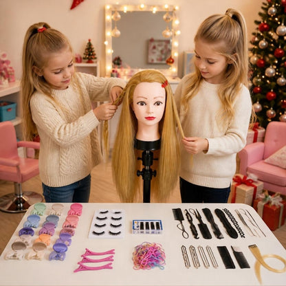 tete a coiffer enfant aux cheveux longs , bonds doré magnifiques