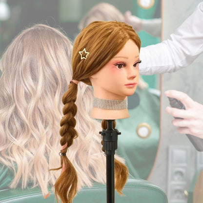 tete a coiffer et maquiller blonde faux cils, maquillage et tresses 